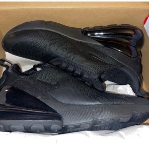 Black Nike Air Max’s